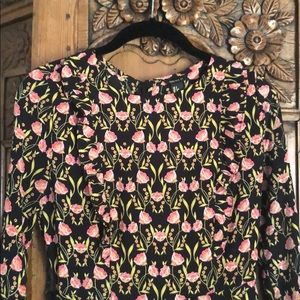 🌸 🌸Flowers crepe Mini Dress 🌸🌸